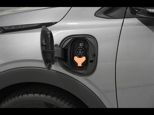 Gray Ghost Metallic 2023 Chevrolet Bolt EUV LT