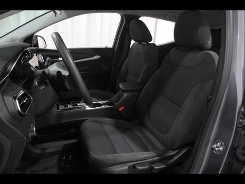 Gray Ghost Metallic 2023 Chevrolet Bolt EUV LT
