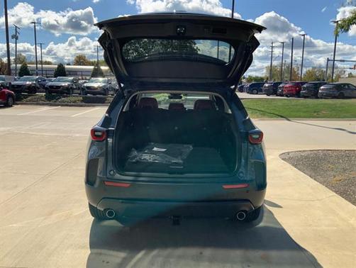 2026 Mazda CX-50 Premium Plus