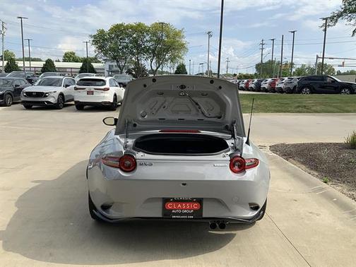Aero Gray Metallic 2026 Mazda MX-5 Miata Grand Touring