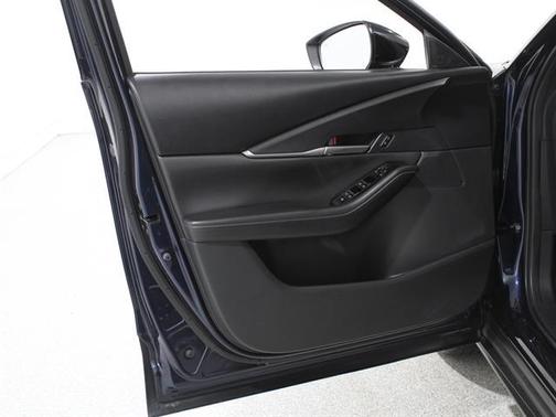 2025 Mazda CX-30 Select