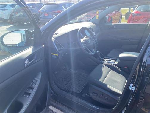 2018 Hyundai TUCSON Sport