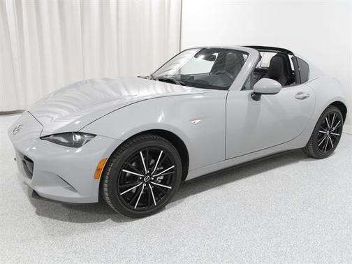2025 Mazda MX-5 Miata RF Grand Touring