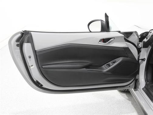 2025 Mazda MX-5 Miata RF Grand Touring