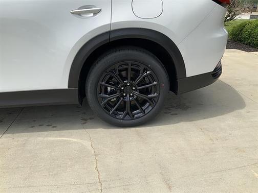 Rhodium White Premium 2026 Mazda CX-70 3.3 TURBO PREFERRED