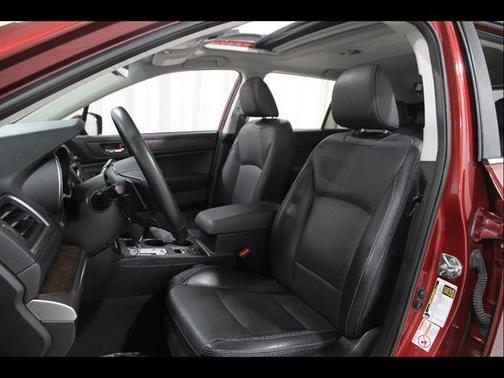 Venetian Red Pearl 2017 Subaru Outback 3.6R Limited