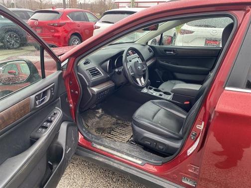 Venetian Red Pearl 2017 Subaru Outback 3.6R Limited