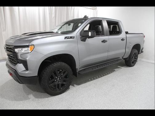 Sterling Gray Metallic 2024 Chevrolet Silverado 1500 LT Trail Boss