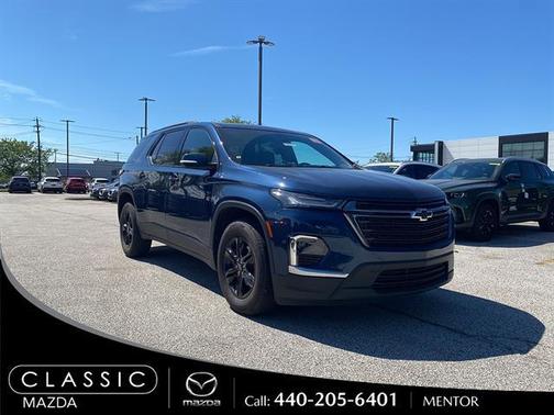 Northsky Blue Metallic 2023 Chevrolet Traverse LT Cloth