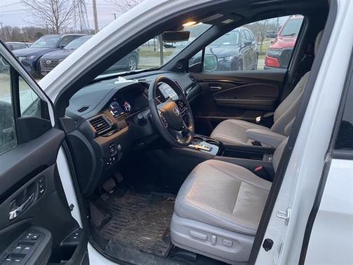 2021 Honda Passport Elite