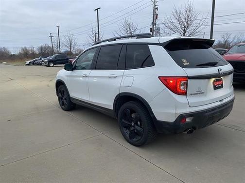 2021 Honda Passport Elite