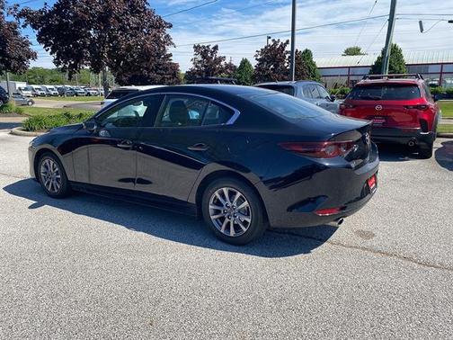 Jet Black Mica 2021 Mazda Mazda3 AWD w/Preferred Package