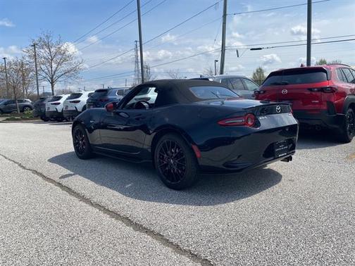 2024 Mazda MX-5 Miata Club