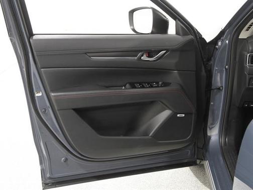 2025 Mazda CX-5 Carbon Edition