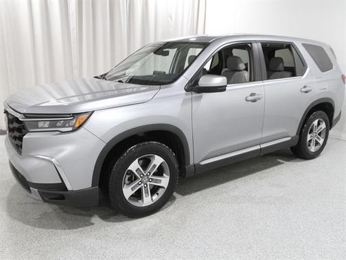 2023 Honda Pilot EX-L 7-Passenger