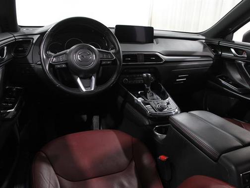 2023 Mazda CX-9 Carbon Edition