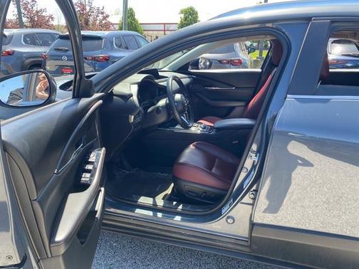 Polymetal Gray Metallic 2023 Mazda CX-30 2.5 S Carbon Edition