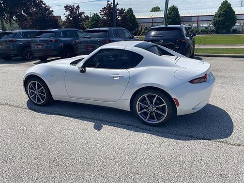 Snowflake White Pearl 2023 Mazda MX-5 Miata RF Grand Touring