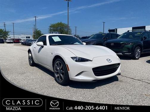 Snowflake White Pearl 2023 Mazda MX-5 Miata RF Grand Touring