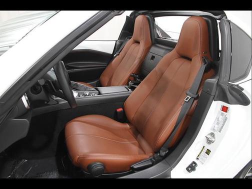 Snowflake White Pearl 2023 Mazda MX-5 Miata RF Grand Touring
