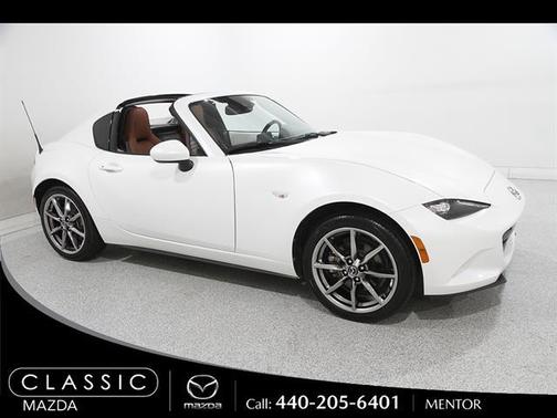 Snowflake White Pearl 2023 Mazda MX-5 Miata RF Grand Touring