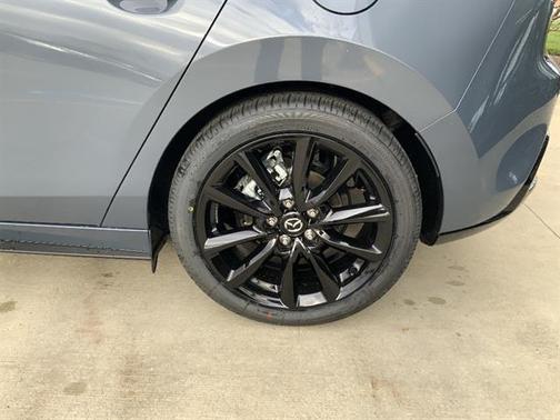 Polymetal Gray Metallic 2026 Mazda Mazda3 FWD w/Premium Package