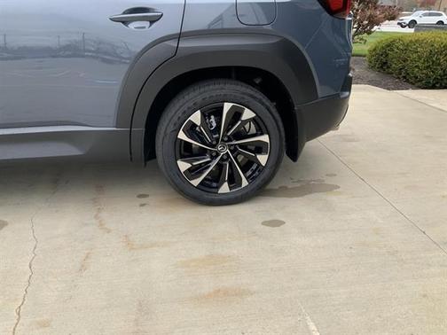 2026 Mazda CX-50 Premium Plus