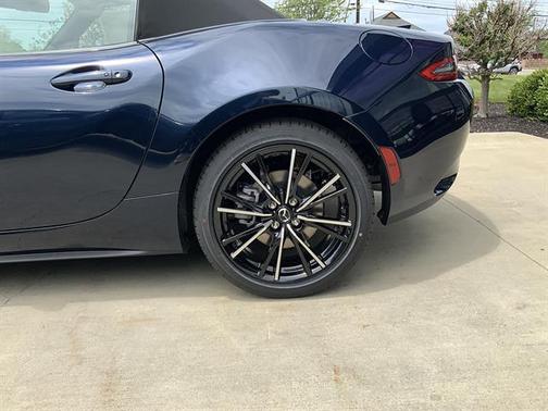 Deep Crystal Blue Mica 2026 Mazda MX-5 Miata Grand Touring