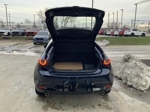 2026 Mazda Mazda3 FWD w/Preferred Package