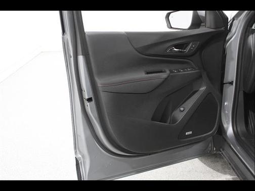 Gray 2023 Chevrolet Equinox RS