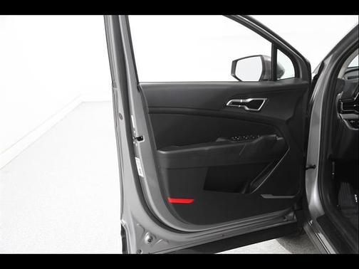 Steel Gray 2023 Kia Sportage Hybrid LX
