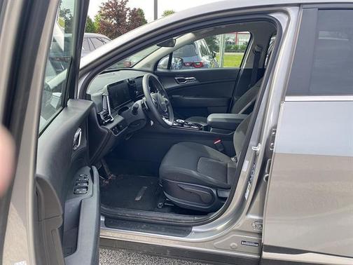 Steel Gray 2023 Kia Sportage Hybrid LX
