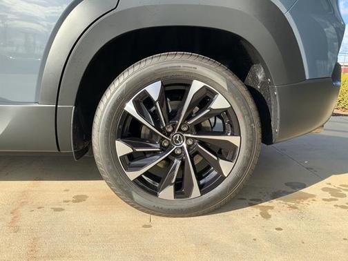 2026 Mazda CX-50 Premium Plus