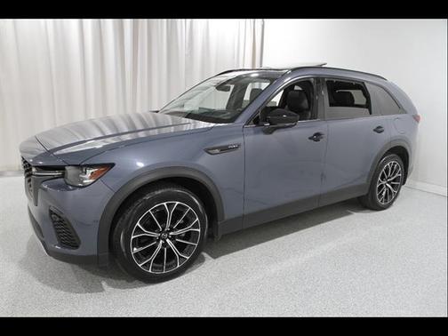 Polymetal Gray Metallic 2025 Mazda CX-70 PR