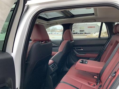 Wind Chill Pearl 2026 Mazda CX-50 Premium