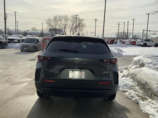 2026 Mazda CX-50 Premium Plus