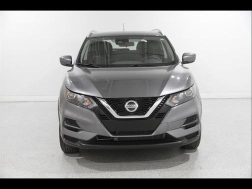 Gun Metallic 2020 Nissan Rogue Sport SV