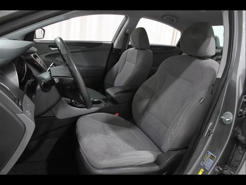 Harbor Gray Metallic 2013 Hyundai SONATA GLS