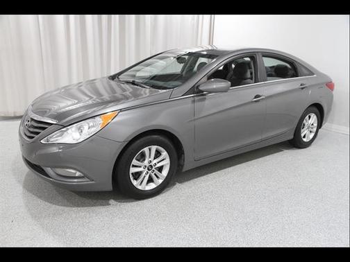 Harbor Gray Metallic 2013 Hyundai SONATA GLS