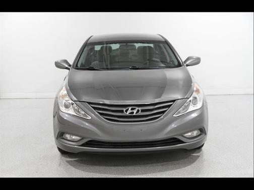 Harbor Gray Metallic 2013 Hyundai SONATA GLS