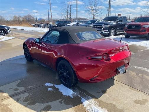 2025 Mazda MX-5 Miata Sport