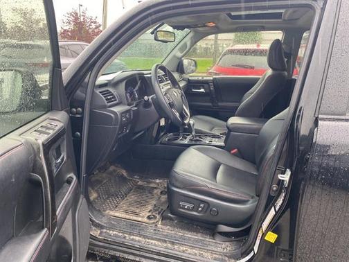 Midnight Black Metallic 2019 Toyota 4Runner Sport