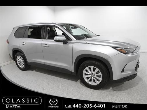 Celestial Silver Metallic 2025 Toyota Grand Highlander XLE