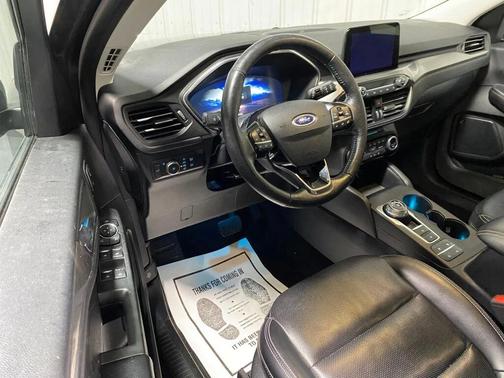 2021 Ford Escape Titanium