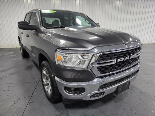 Granite Crystal Metallic Clearcoat 2022 RAM 1500 Big Horn/Lone Star