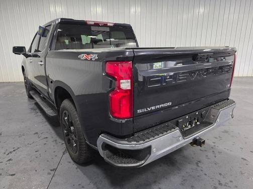 Dark Ash Metallic 2022 Chevrolet Silverado 1500 LTZ
