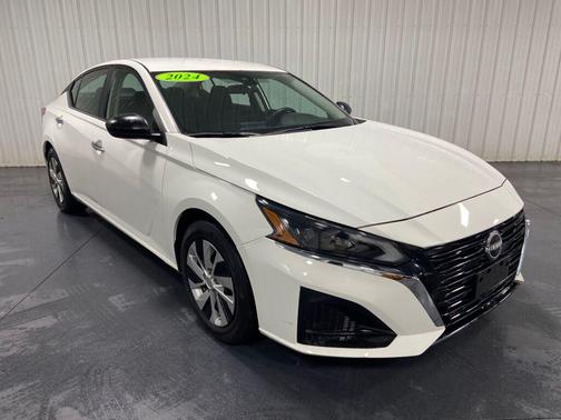 2024 Nissan Altima S FWD