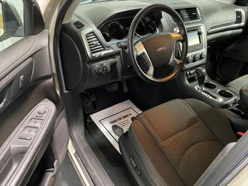 2016 GMC Acadia SLE-2