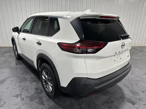 2021 Nissan Rogue S