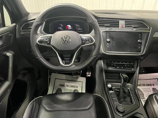 2022 Volkswagen Tiguan 2.0T SEL R-Line 4MOTION
